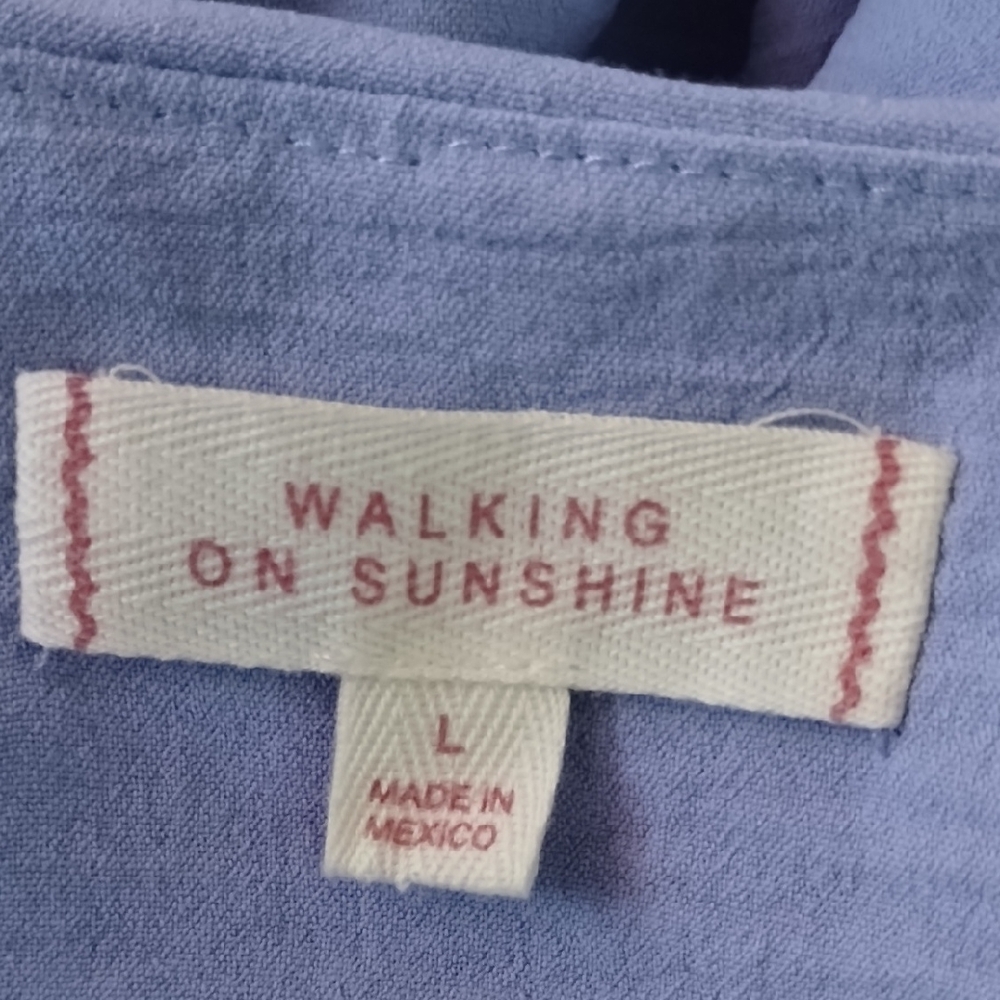 Walking on Sunshine Crop Top Womens L Square Neck Preppy - Picture 2 of 2